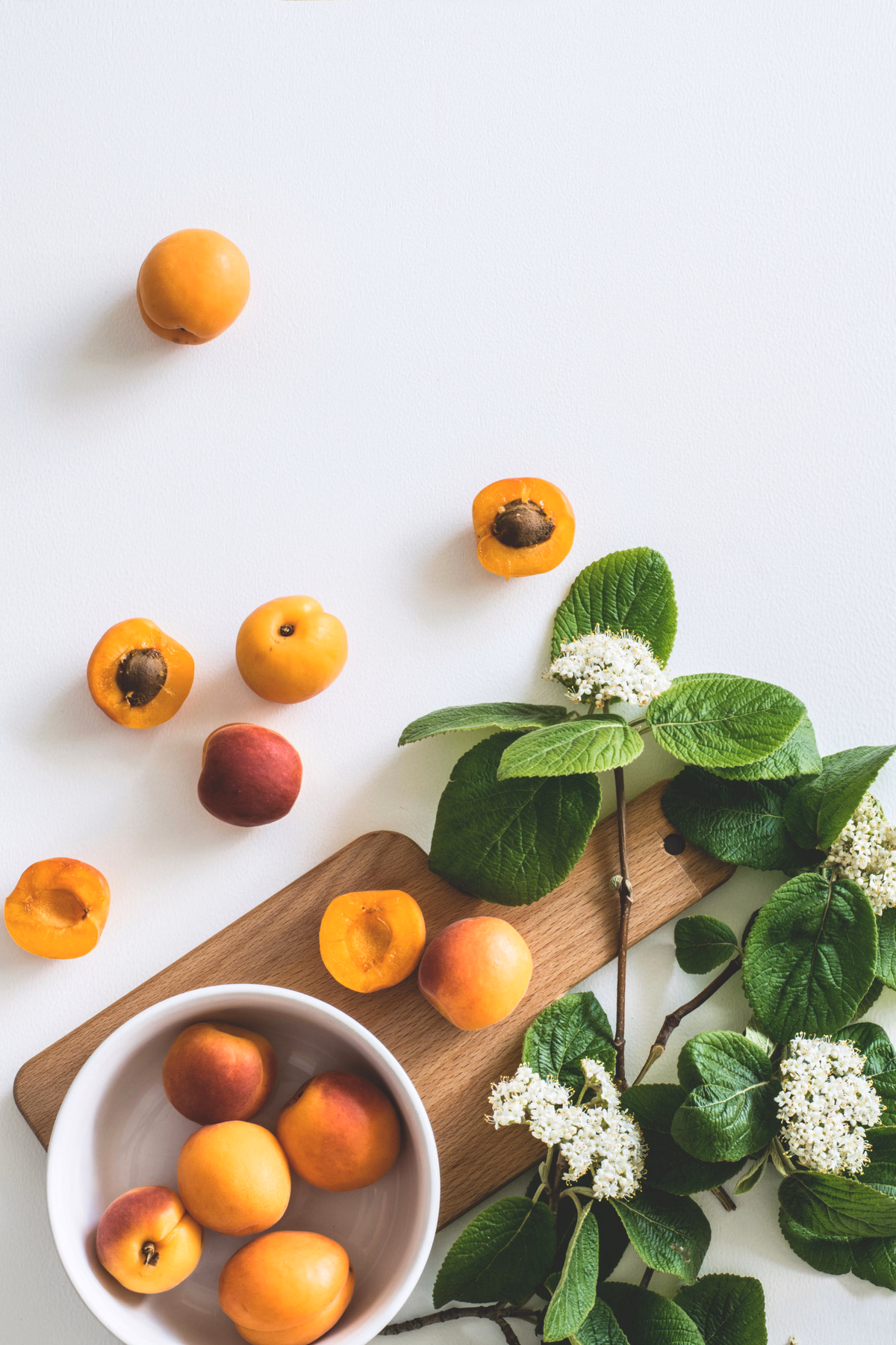 10-Minute Apricot Bars