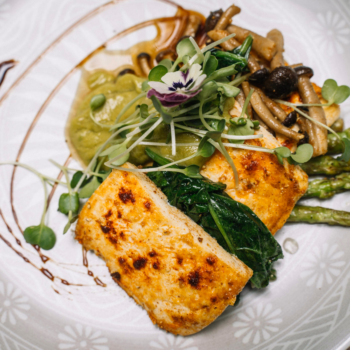 15-Minute Healthy Sautéed Asparagus and Tofu