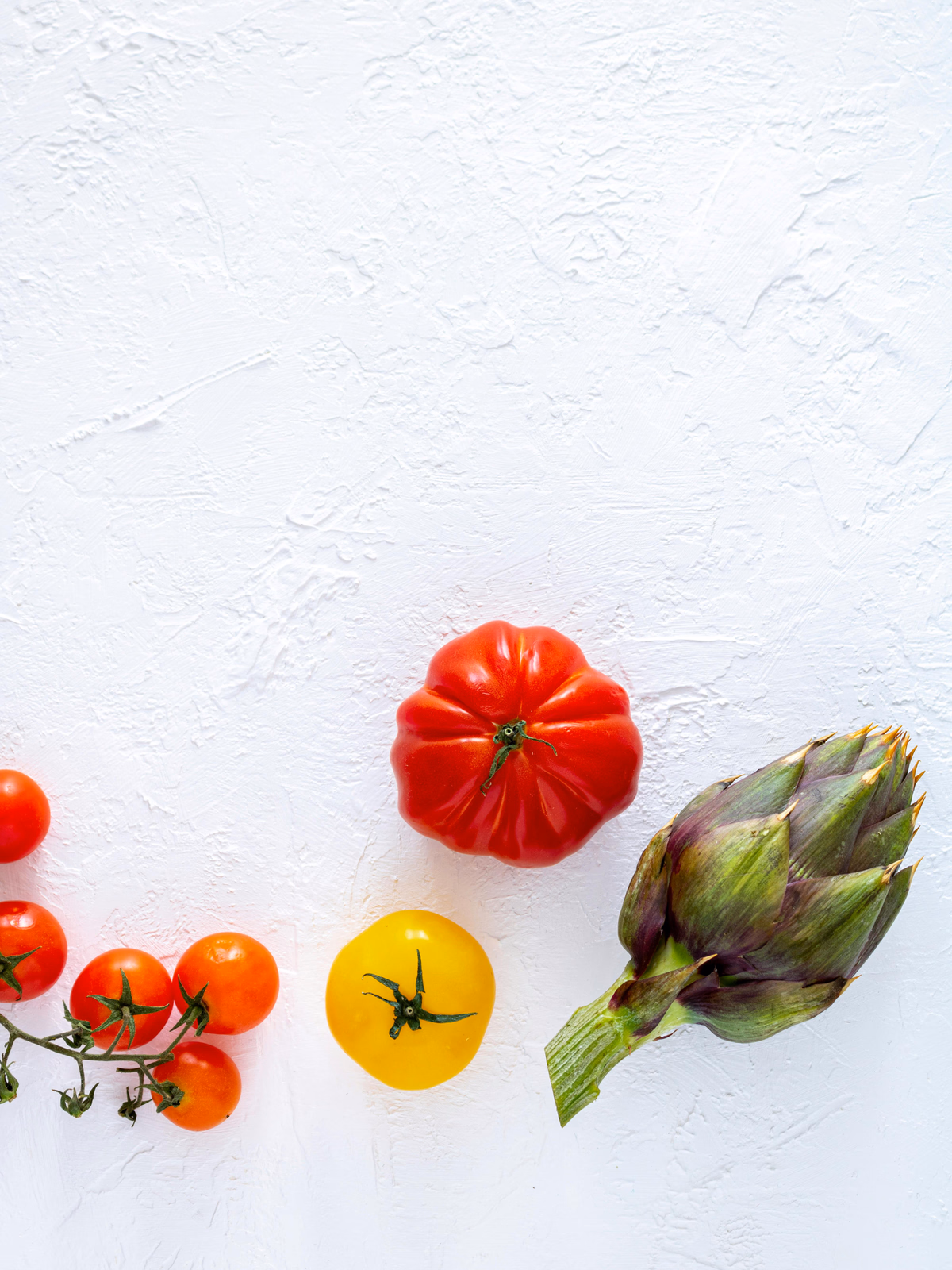 Salmon with Cherry Tomatoes and Artichokes